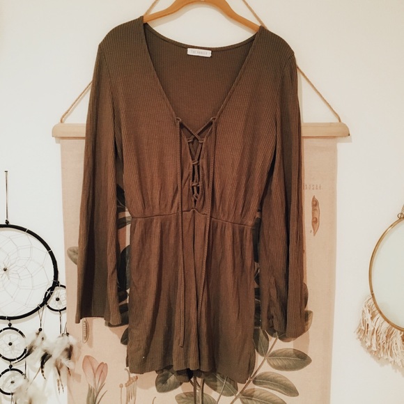 Green Romper - Picture 2 of 4